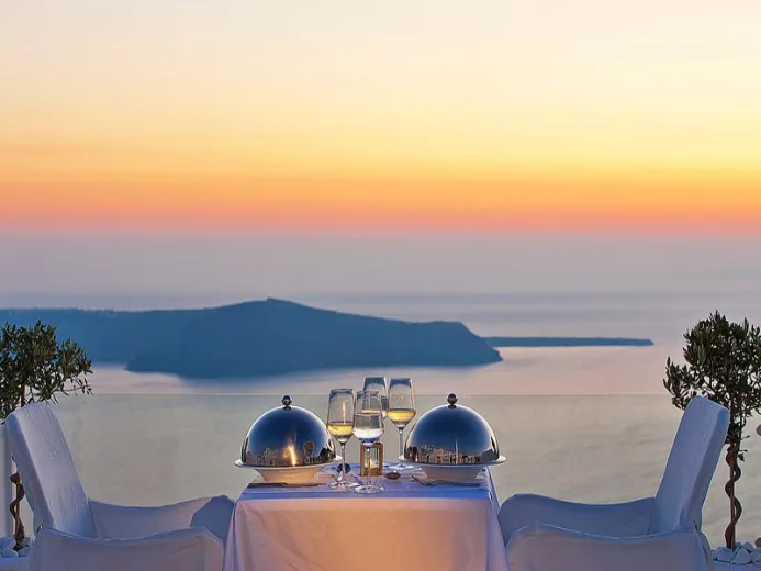 Above Blue Suites — 6D/5N Santorini