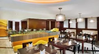 City Seasons Towers — 5D/4N Dubai