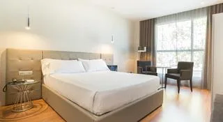 Hotel SB BCN Events 4 Sup — 5D/4N Barcelona