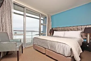 Hotel St Clair — 5D/4N Dunedin