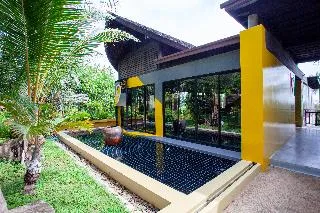 New Star Beach Resort — 8D/7N Koh Samui